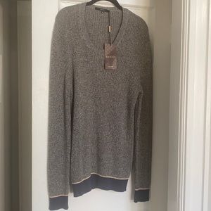 Gucci sweater